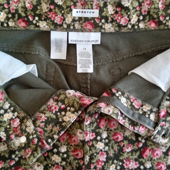 Jones New York Roses Corduroy Jean Skirt - Picture 7 of 7